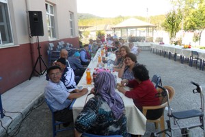 ULUPINAR, HUZUREVİ PİKNİĞİNE KATILDI..