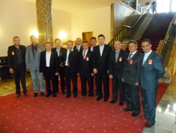 ULUPINAR, MUHTARLARI AĞIRLADI..