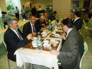 ULUPINAR, ORMAN KÖYLÜSÜNÜN SORUNLARINI DİNLEDİ..