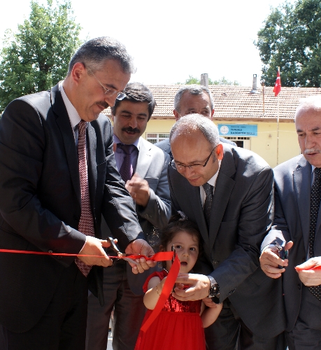 VALİ AYYILDIZ: YENİ EĞİTİM SİSTEMİ DAHA FAYDALI OLACAK..