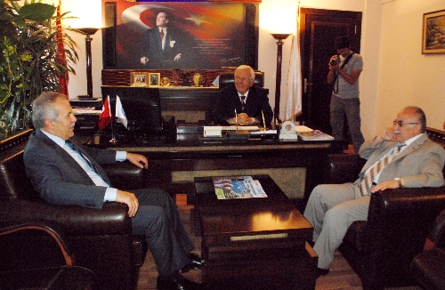 VALİ İLE DE TARTIŞTI. HEM DE MAKAMINDA!