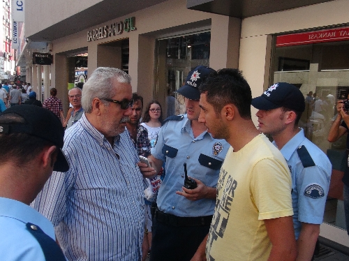 KONTÖR DOLANDIRICILARINA TEPKİ..