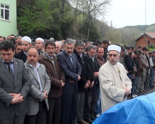 VELİ KAYA SON YOLCULUĞUNA UĞURLANDI..