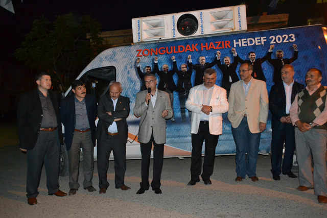 Yapamayacağımız vaatlerde bulunmadık