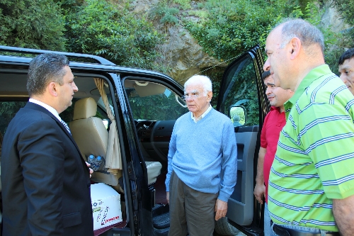 YAŞARGİLE MADENCİ HEYKELİ HEDİYE EDİLDİ..