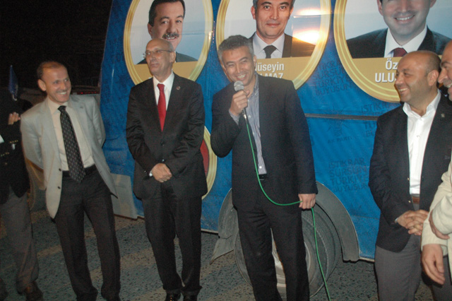 Yılmaz, Köylerde Coşku İle Karşılandı