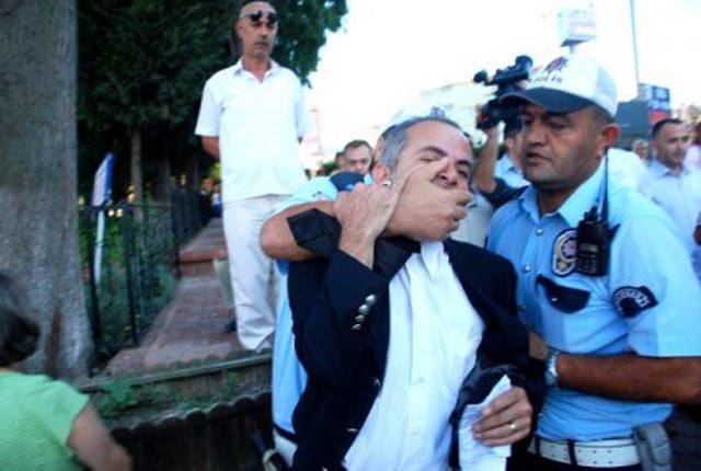 ZAFER ŞEN GÖZALTINDA...