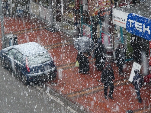 ZONGULDAKTA KAR YAĞIŞI ETKİLİ OLUYOR..