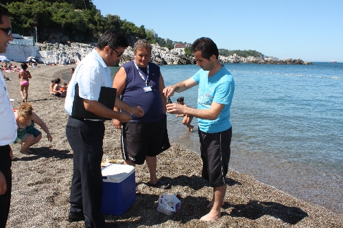 ZONGULDAKTAKİ PLAJLARIN SULARI TEMİZ ÇIKTI..